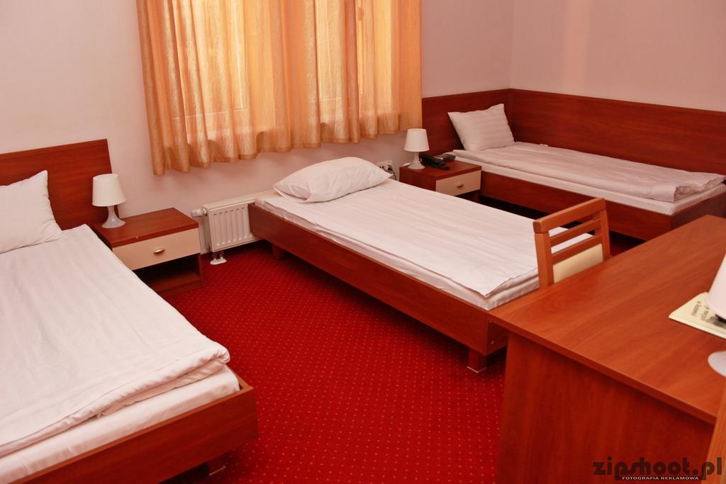 Hotel Luka Radom Ruang foto