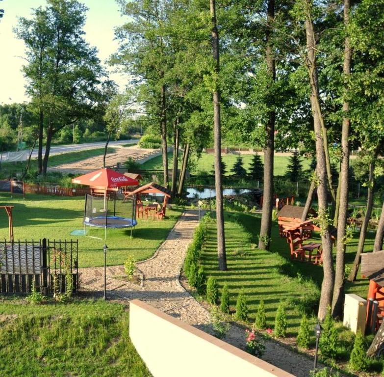 Hotel Luka Radom Bagian luar foto